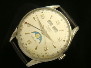 ZODIAC TRIPLE CALENDER MOON FHASE AUTOMATIC Cal.AS1402N SS